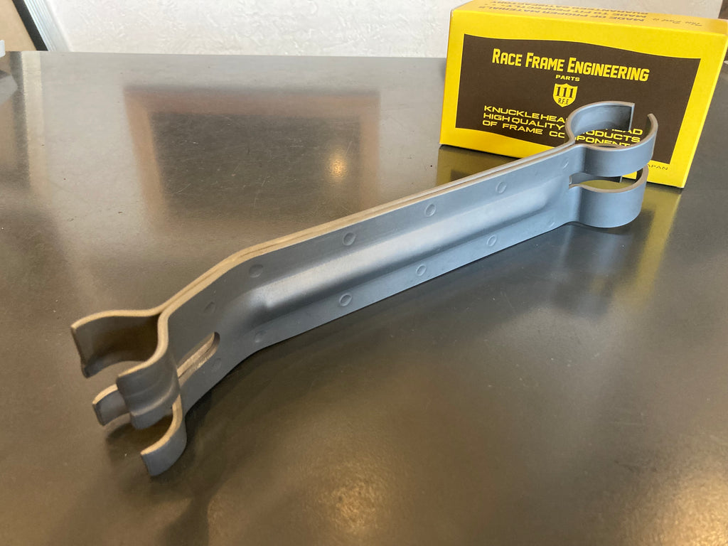 エンジンtoトランスミッションステフナー　VC36　レプリカ　未塗装　RFE