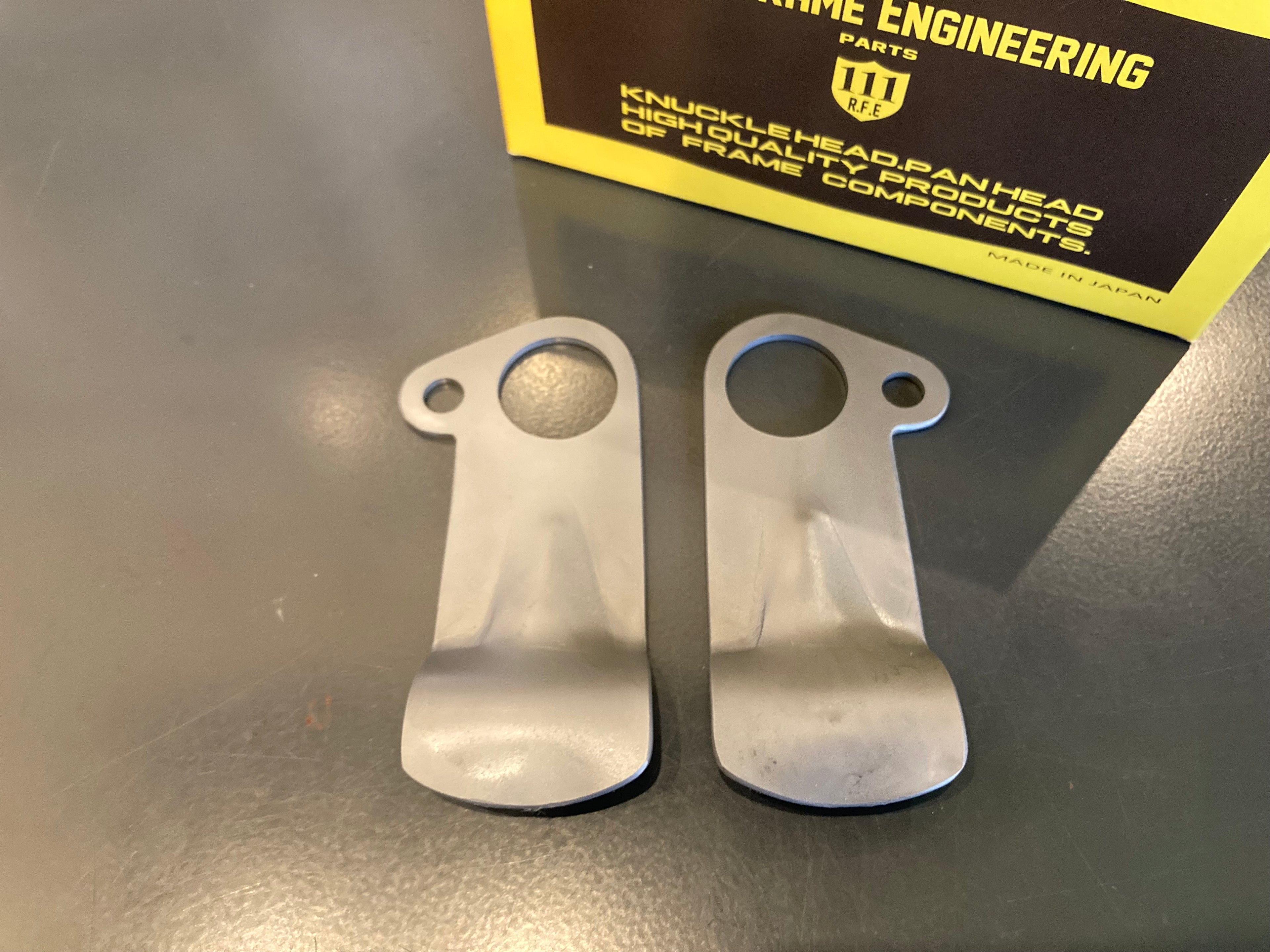 ブレーキクロスオーバーチューブサポートセット　VC65　レプリカ　未塗装　RFE