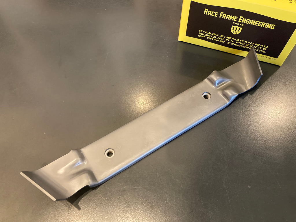 ツールボックスブラケット　VC83　レプリカ　未塗装　RFE