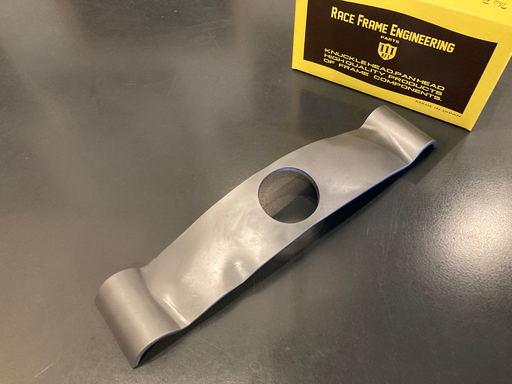 アッパーシートポストブレース　VC97　レプリカ　未塗装　RFE