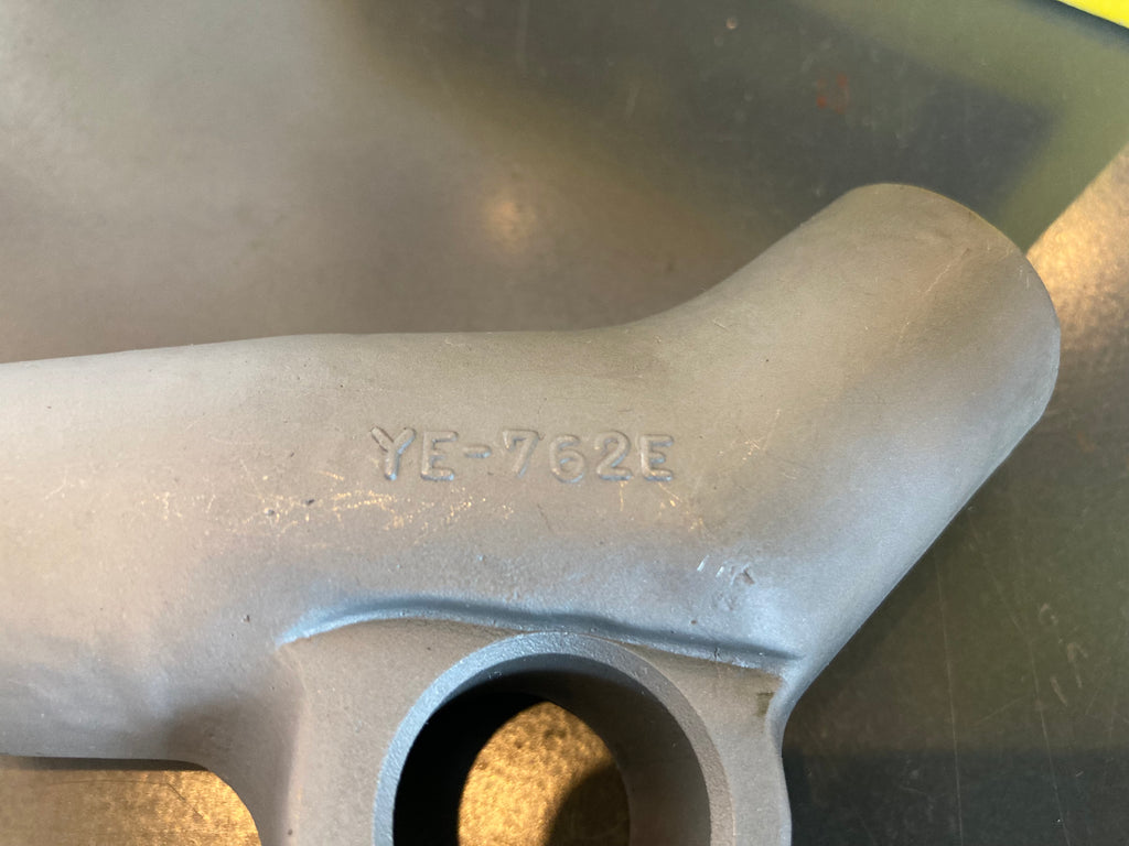 サイドカーループ左　VC105L　レプリカ　未塗装　RFE