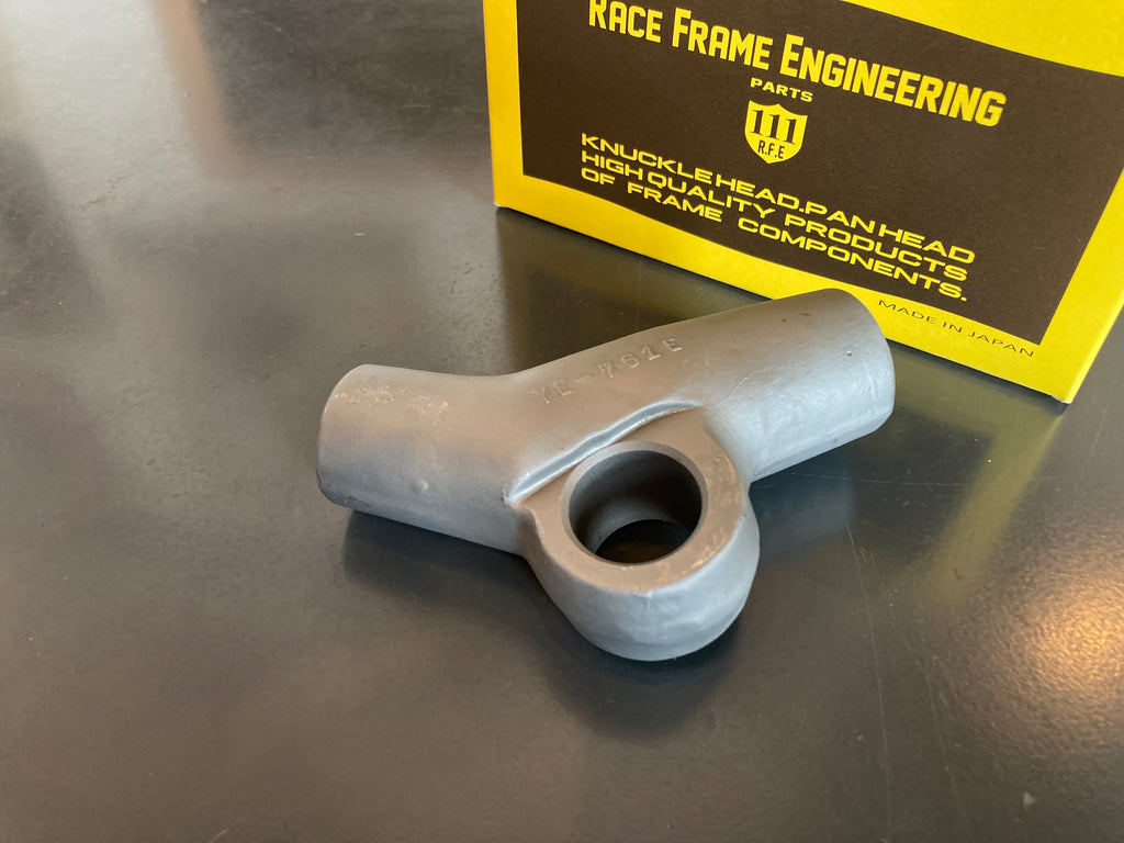 サイドカーループ右　VC105R　レプリカ　未塗装　RFE