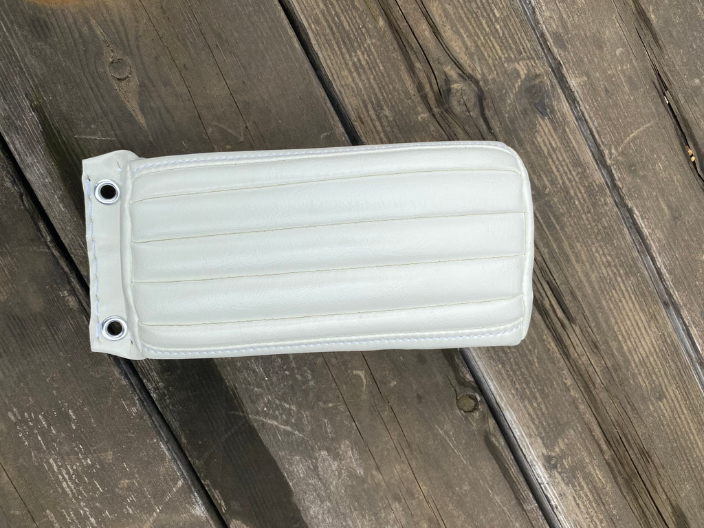 RAZZLE DAZZLE　ベイツピリオンパッドレプリカ　艶あり白　SE004