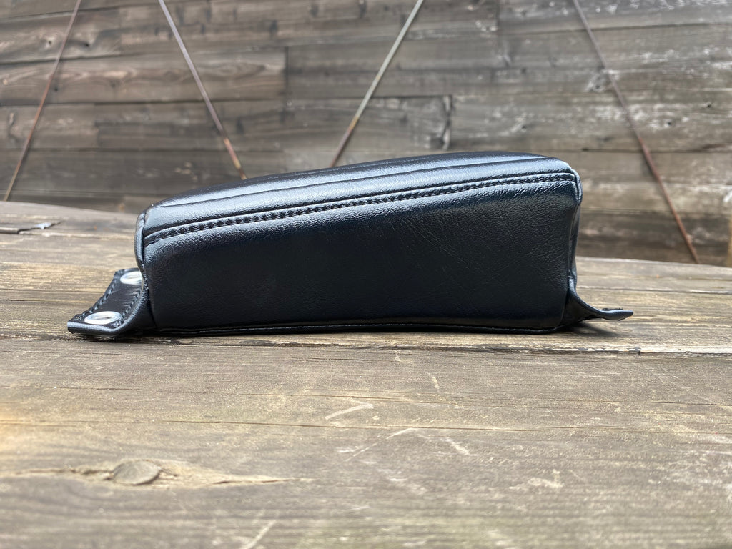 RAZZLE DAZZLE　ベイツピリオンパッドレプリカ　艶あり黒　SE003